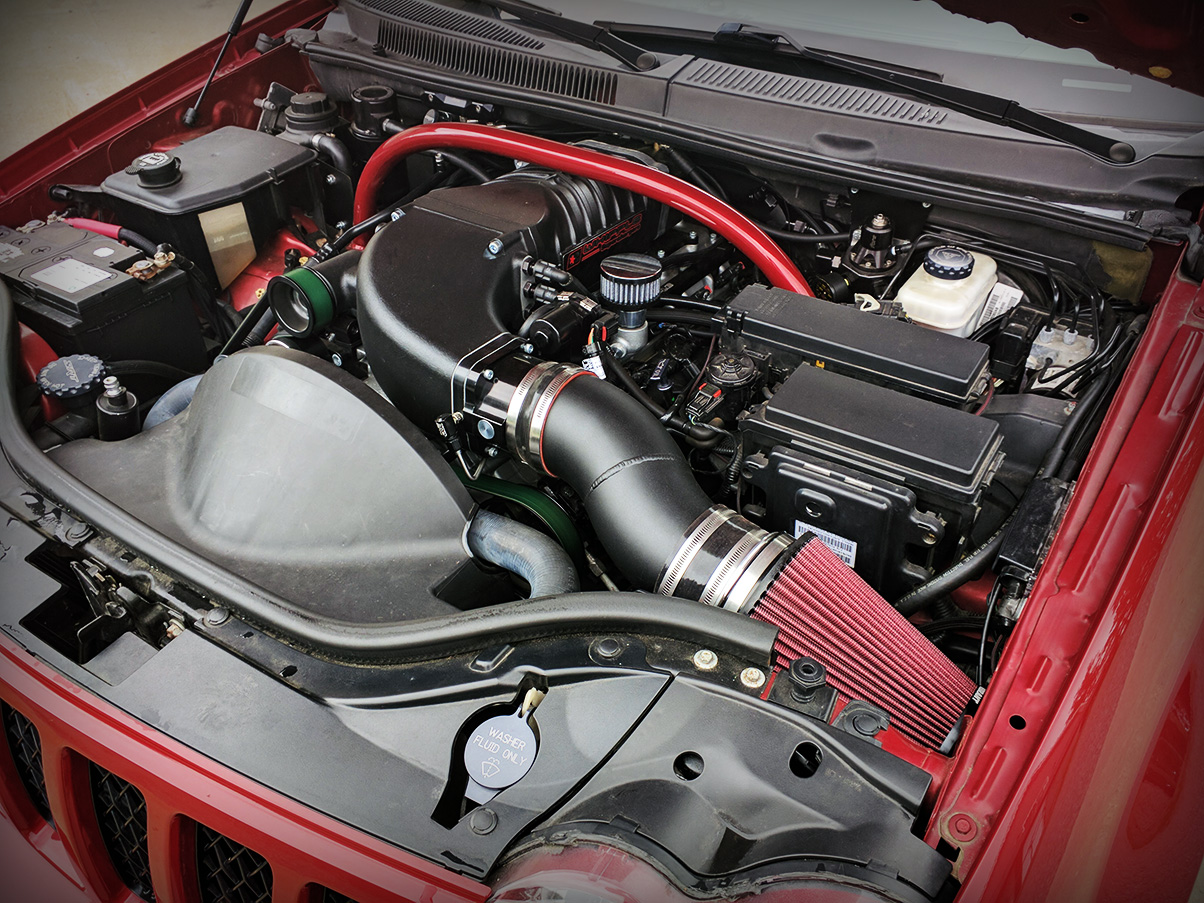 2006 Jeep SRT8 405 HEMI Stroker Build and Whipple Supercharged by Modern Muscle Performance